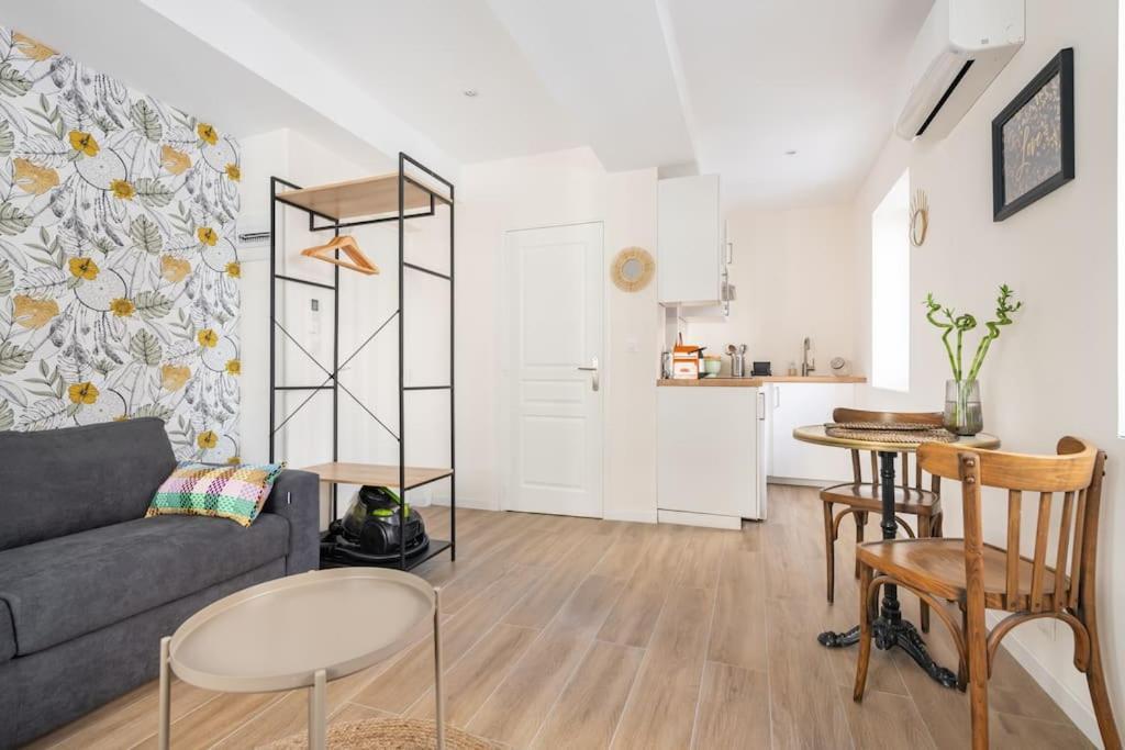 Studio Cosy Vieux-Port Apartment มาร์กเซย ภายนอก รูปภาพ